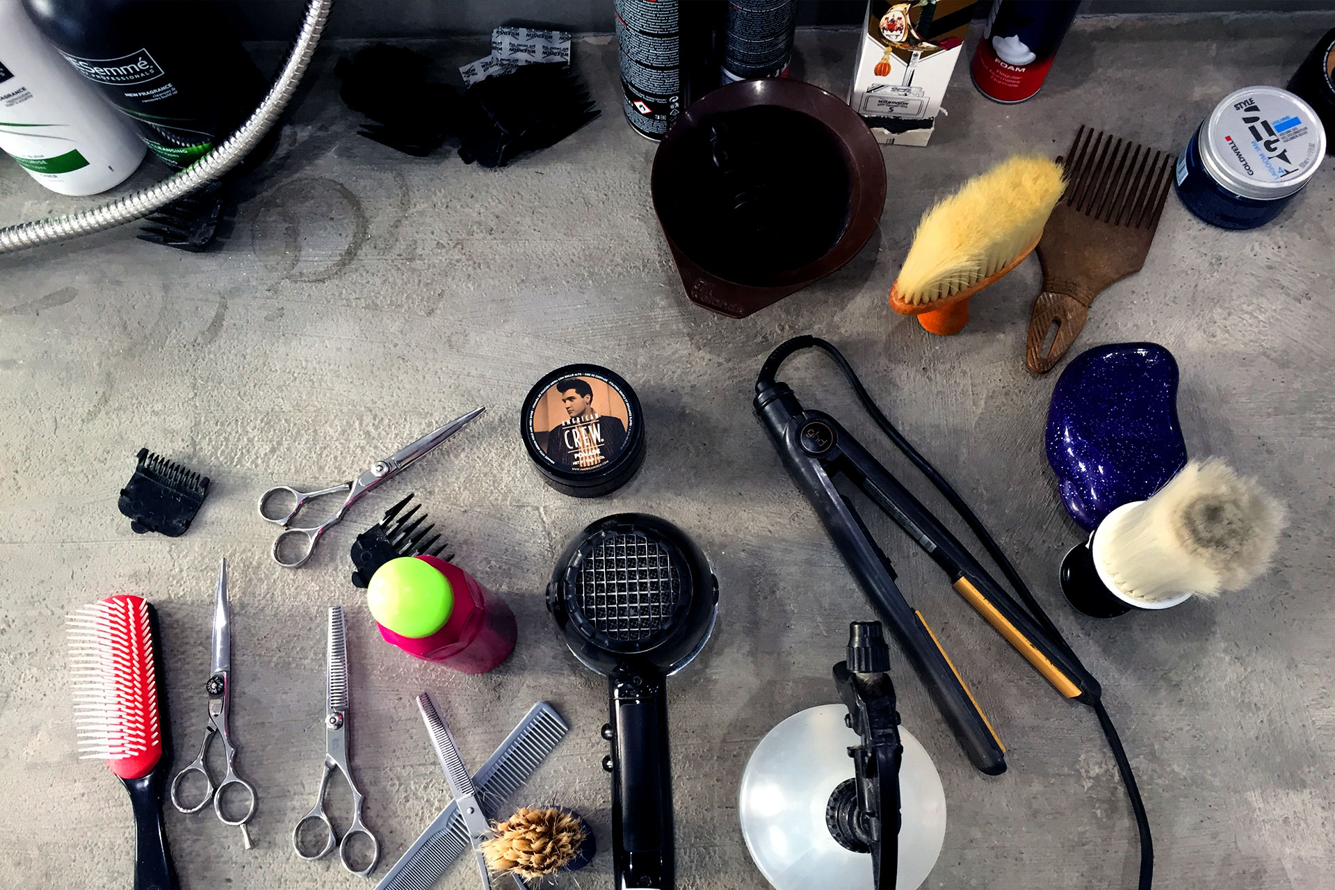 hairdressing equipment